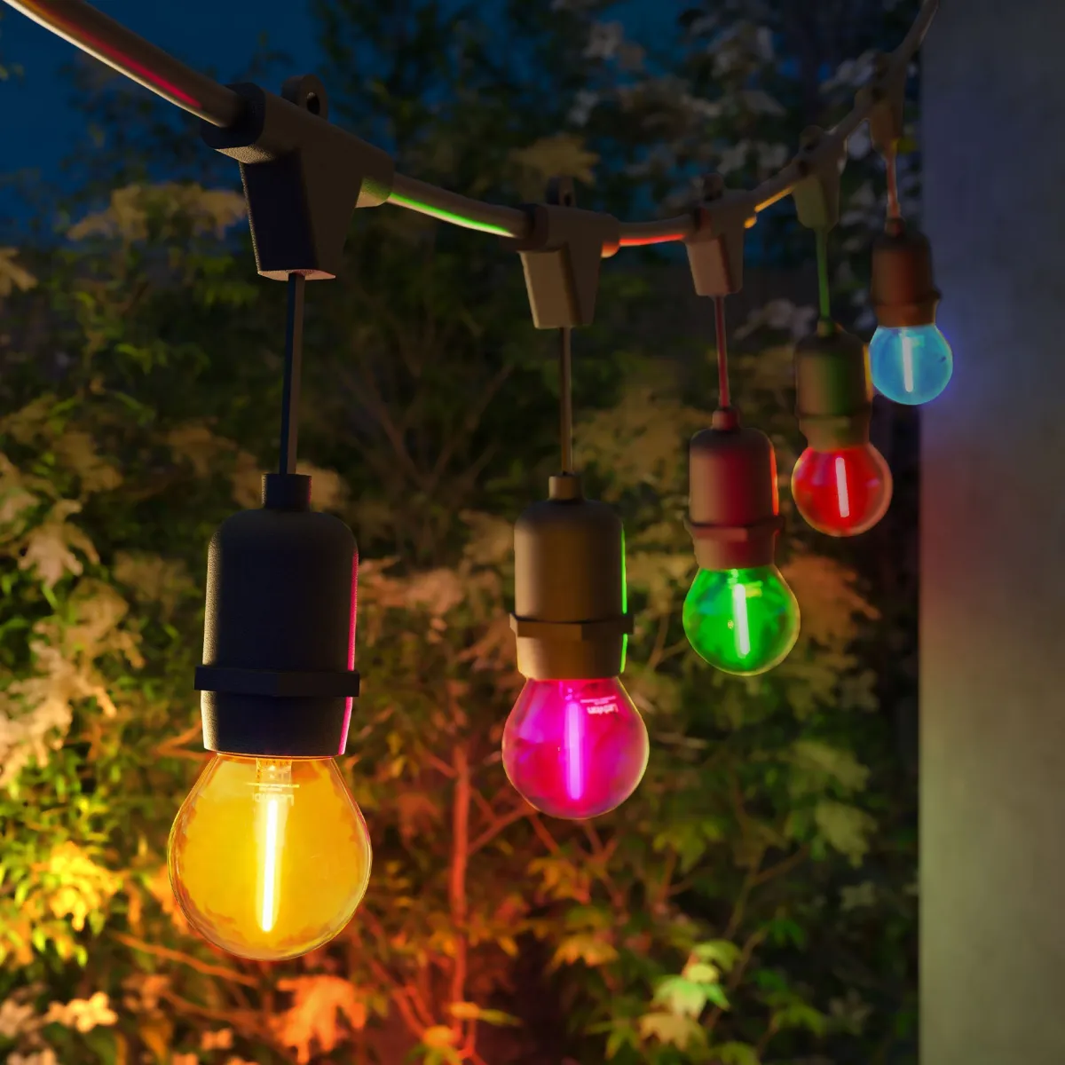15m Catena Luminosa da esterno + cavo di collegamento da 3 m - IP65 - Collegabile - con 15 lampadine LED
