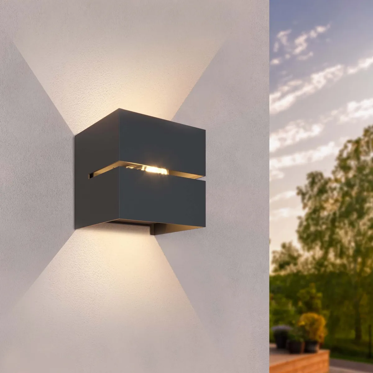 Applique da Parete LED - 3W - 3000K - Nero - IP54 - Bidirezionale - Adatta per Interni ed Esterni