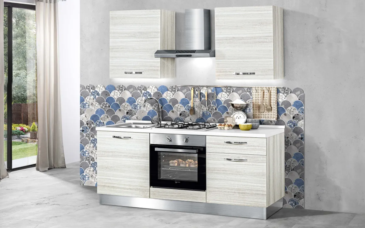 Cucina completa con forno e cappa: Athena