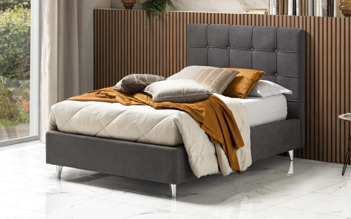 Letto contenitore una piazza e mezza con piedini Tessuto bacos ash: Nina