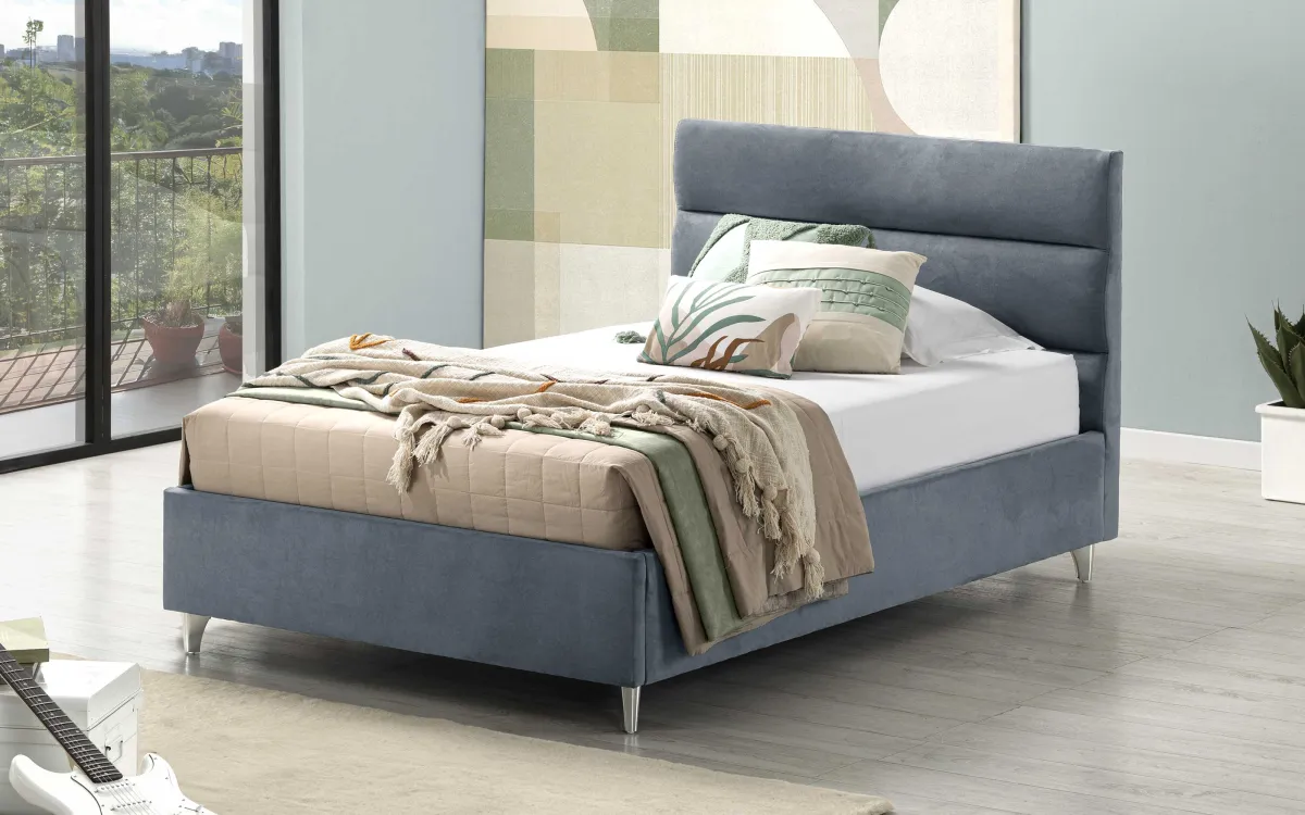 Letto contenitore una piazza e mezza con piedini tessuto loto blue: Noah