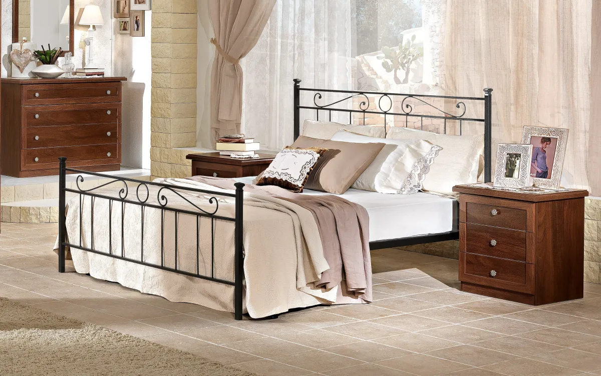 Letto matrimoniale senza contenitore nero: Tevere