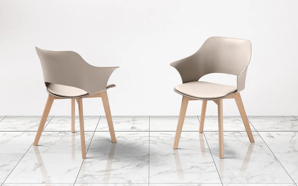 Sedia con cuscino beige: Lady