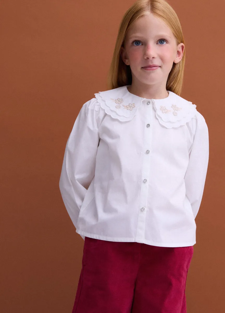 Camicia popeline bianca in puro cotone con collo ampio ricamato regular fit