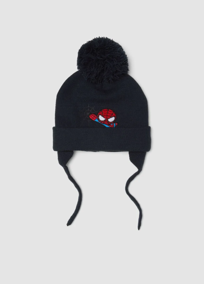Cappello blu in maglia con pompon e lacci a tema MARVEL Spider-Man