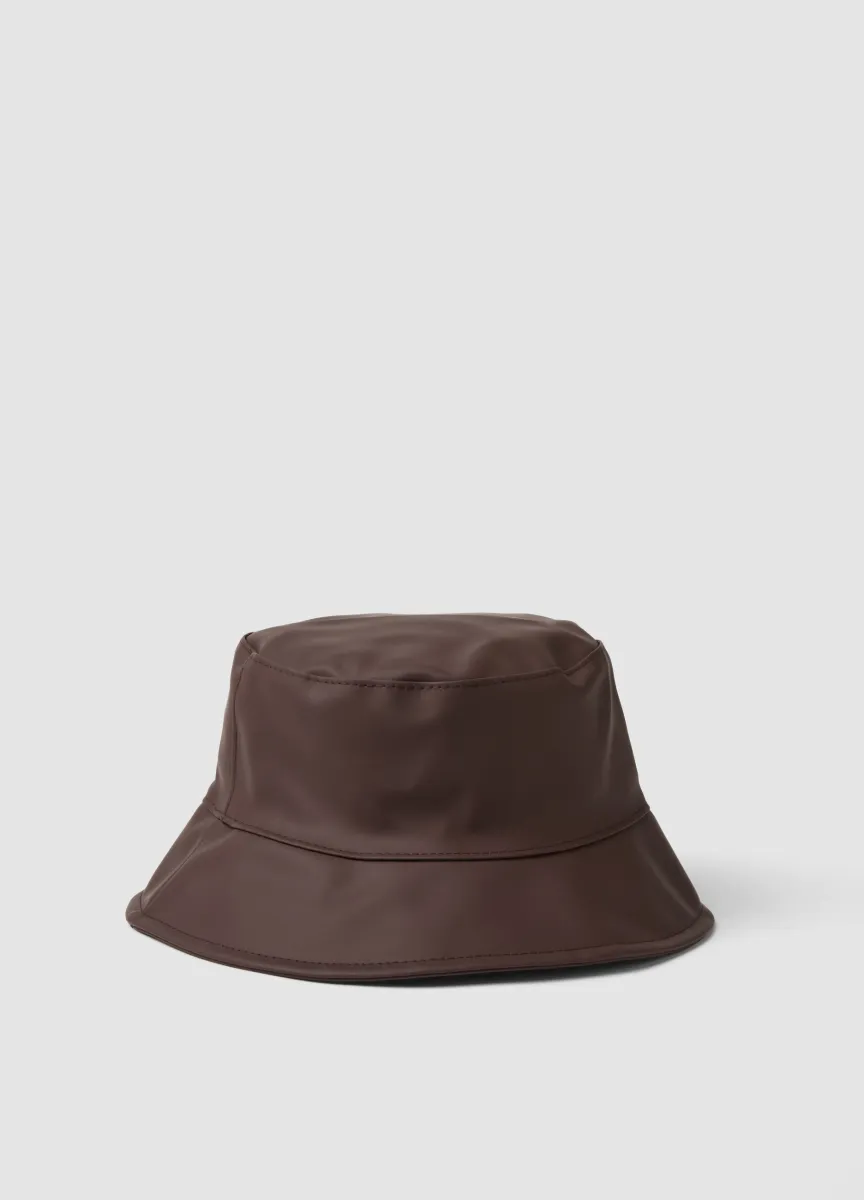 Cappello marrone a secchiello