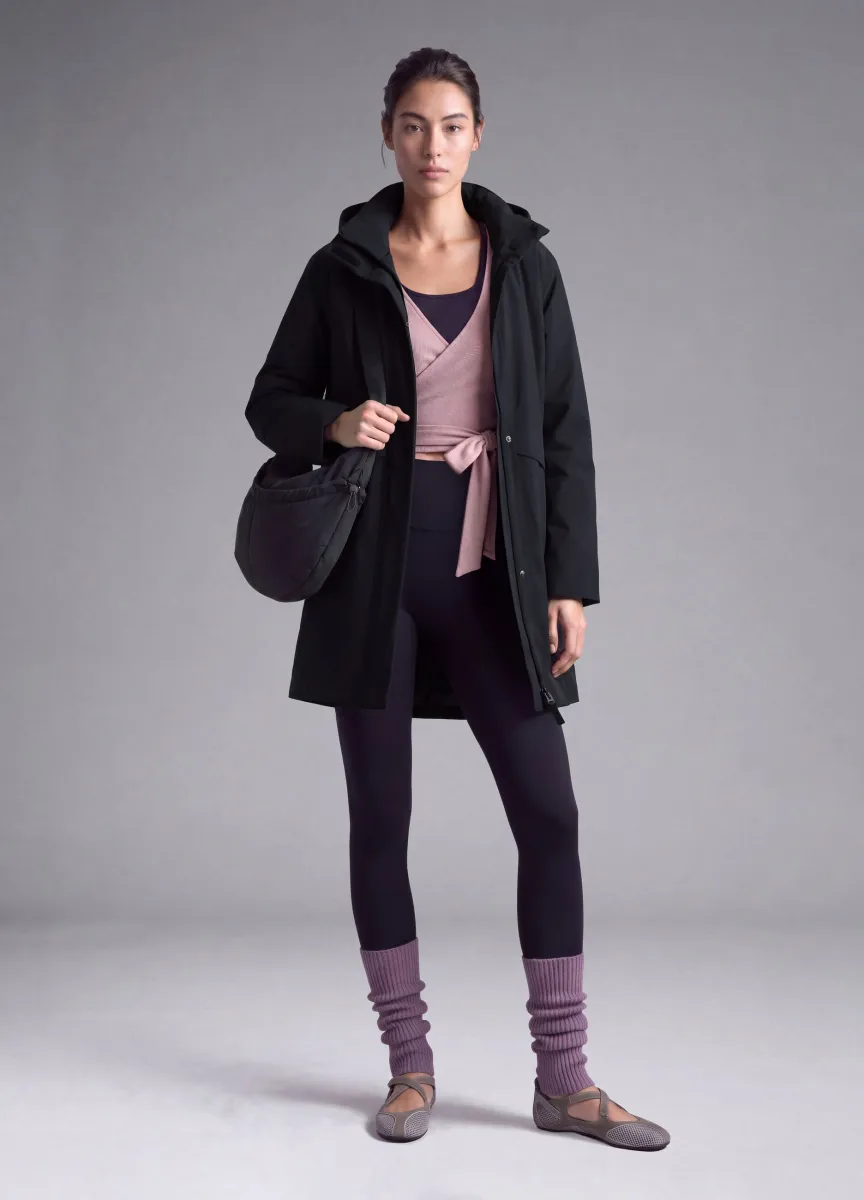 Giacca nera idrorepellente con cappuccio e zip regular fit ALTAVIA STUDIO