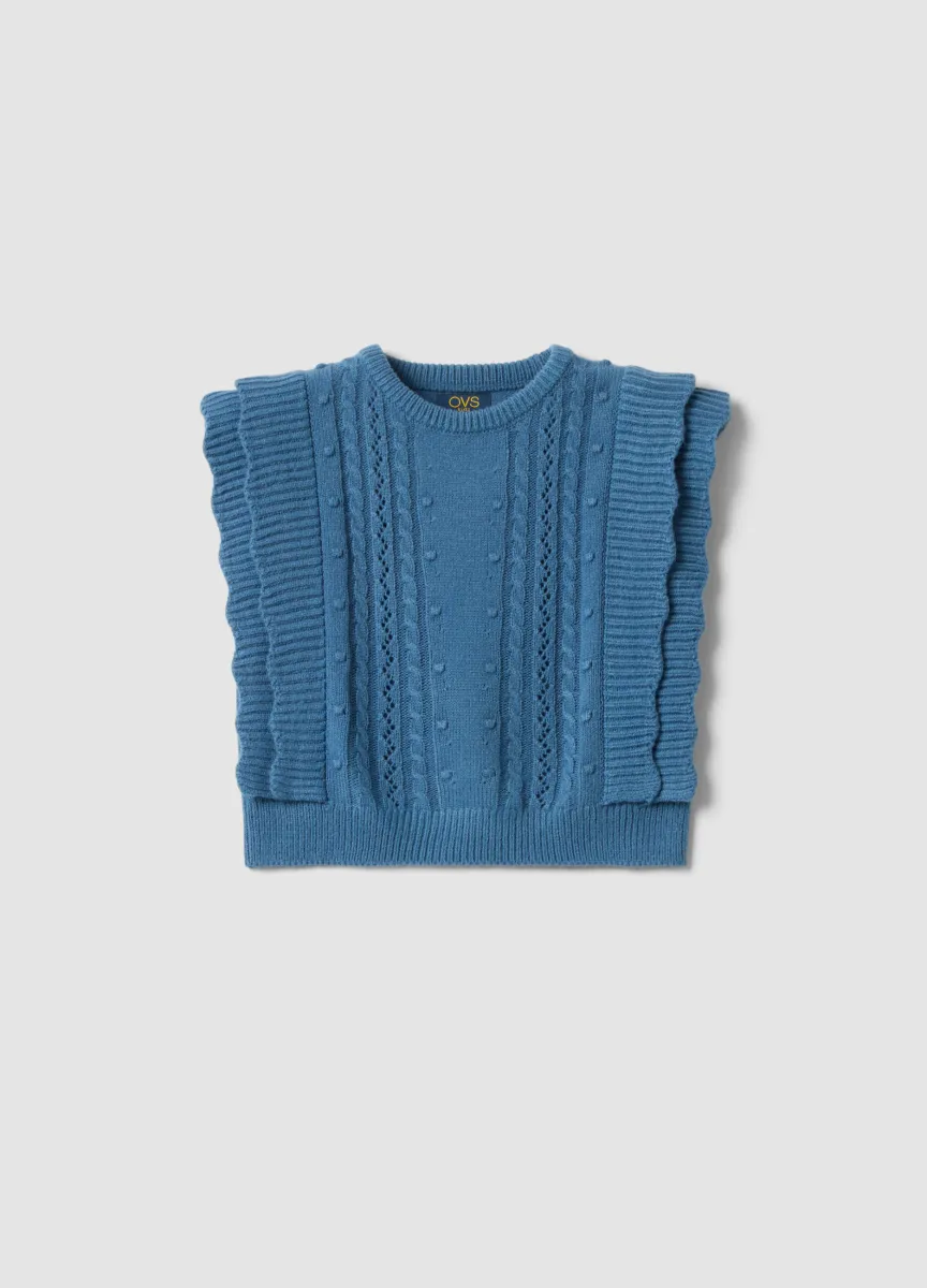 Gilet blu con volant e lavorazione a trecce
