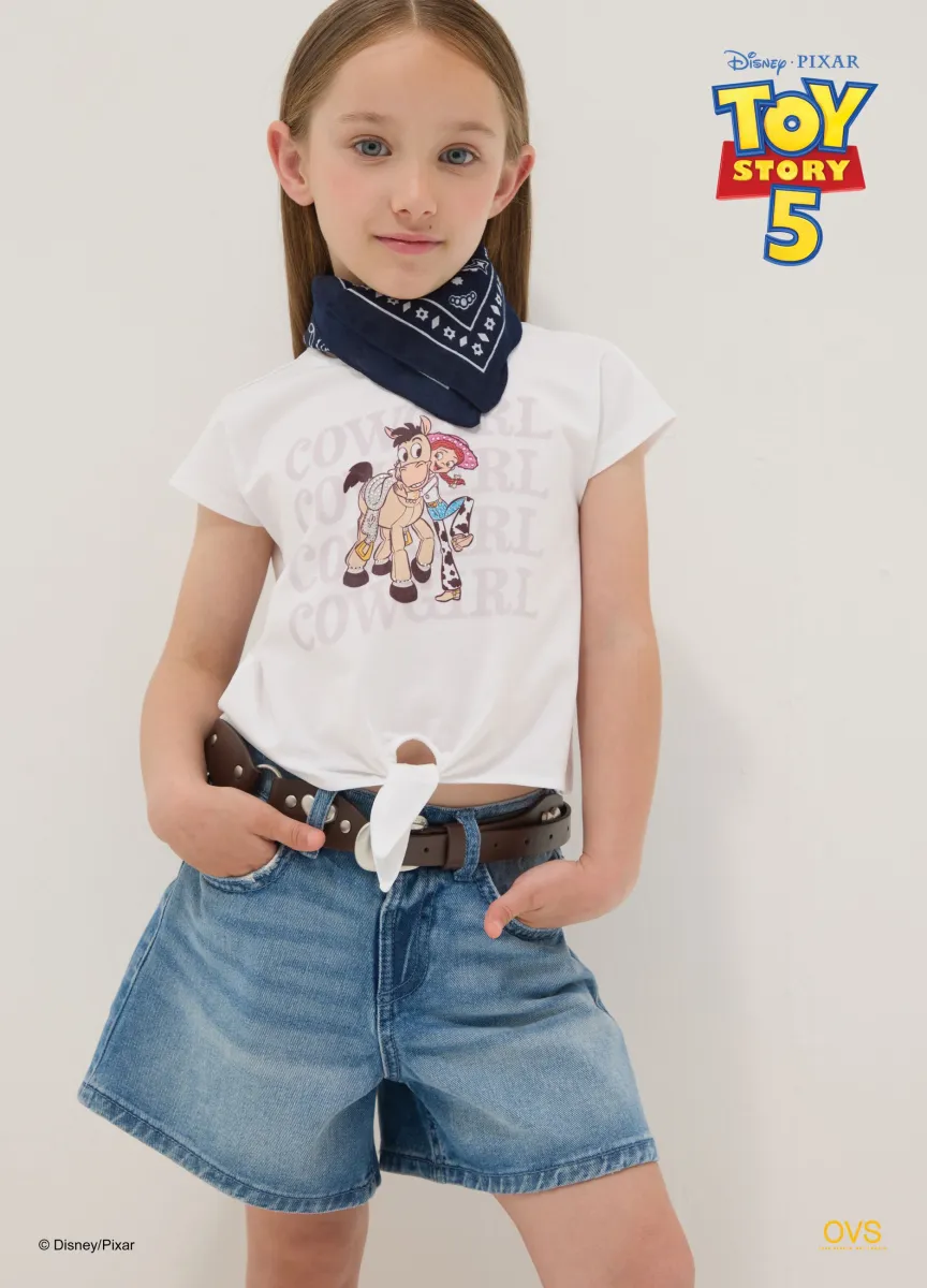 T-shirt bianca in cotone elasticizzato con nodo e stampa Toy Story per bambina