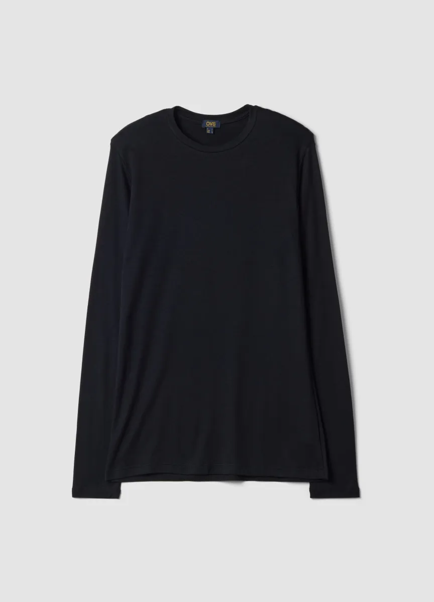 T-shirt nera girocollo in misto modal e cashmere elasticizzato regular fit