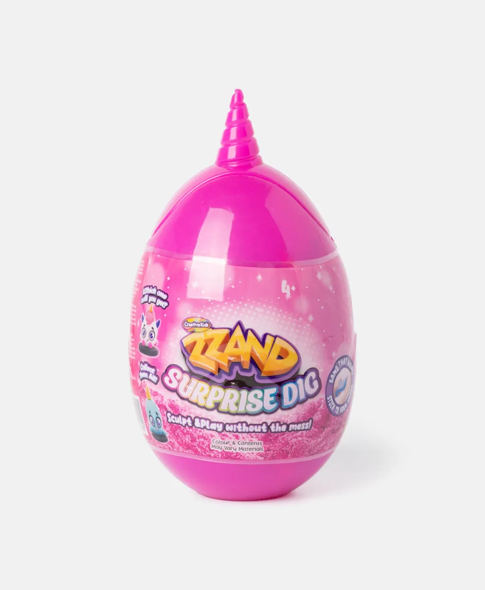 Uovo sorpresa con figurina