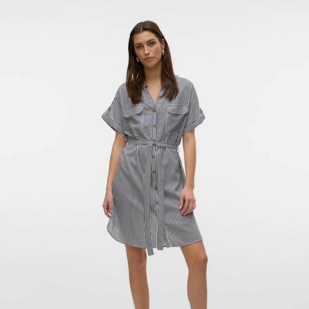Abito camicia a righe bianche e nere da Donna con cintura Vero Moda
