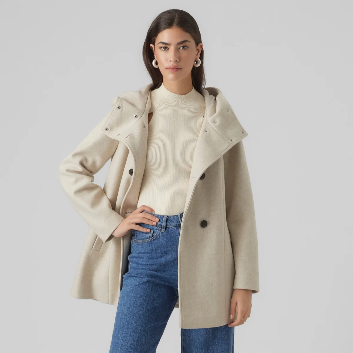 Cappotto corto beige da Donna con cappuccio e doppiopetto Vero Moda