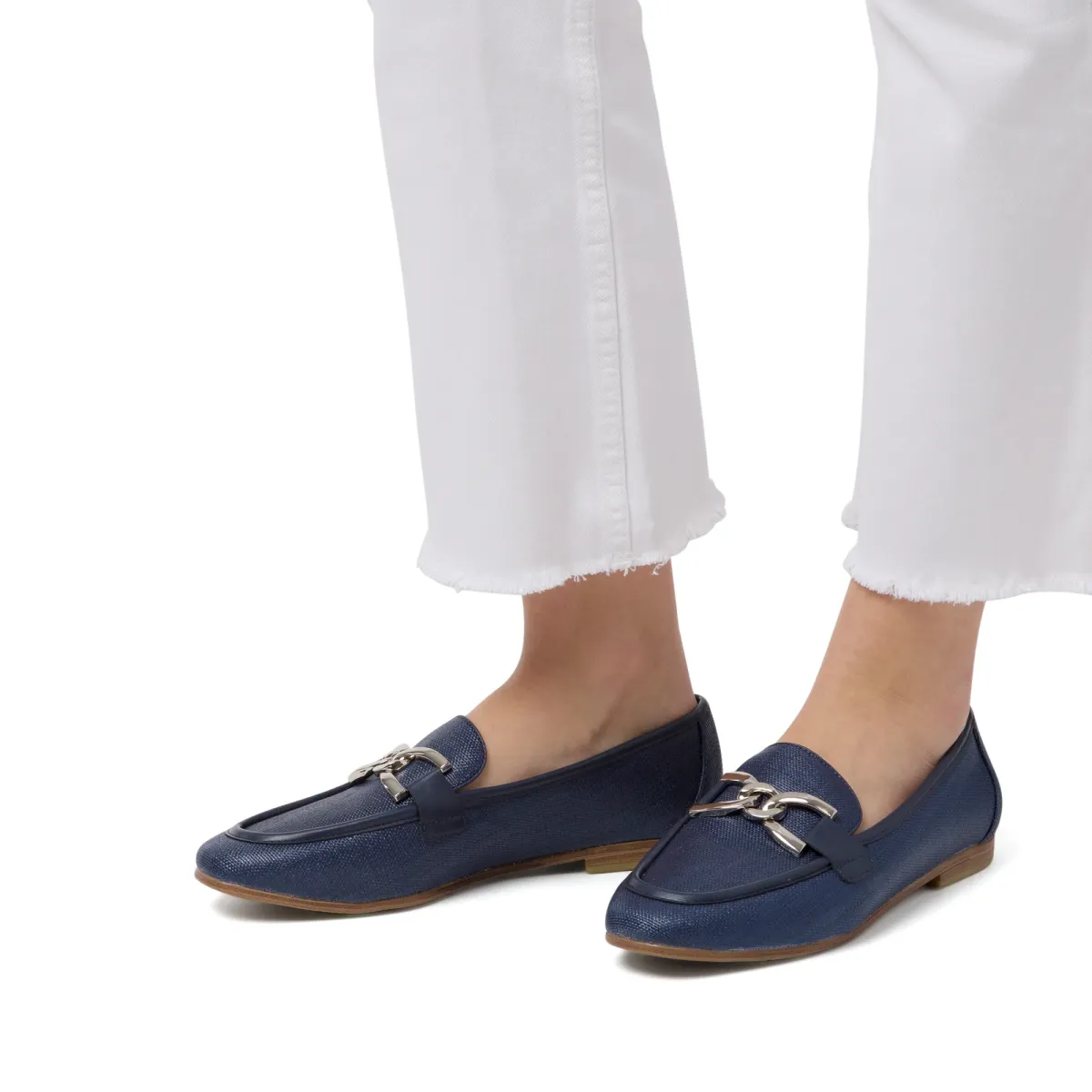 Mocassini da donna blu con morsetto in metallo Lora Ferres