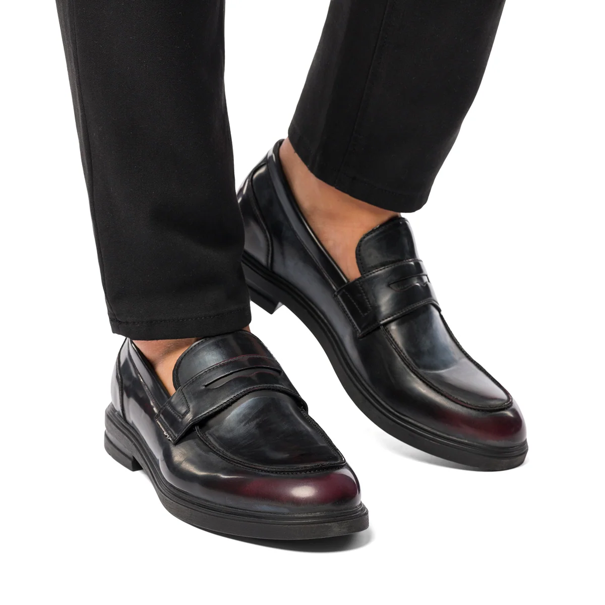 Mocassini eleganti bordeaux effetto vintage da uomo Riflessi Urbani