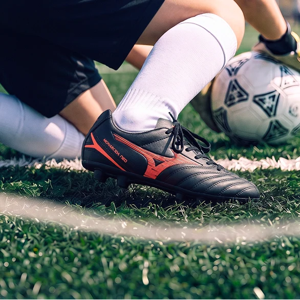 Scarpe da calcio Nere da Ragazzo Mizuno MONARCIDA NEO III