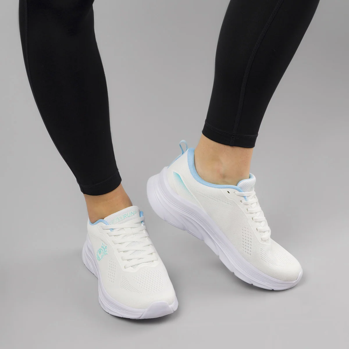 Scarpe da Running Donna bianche con dettagli azzurri GymRun