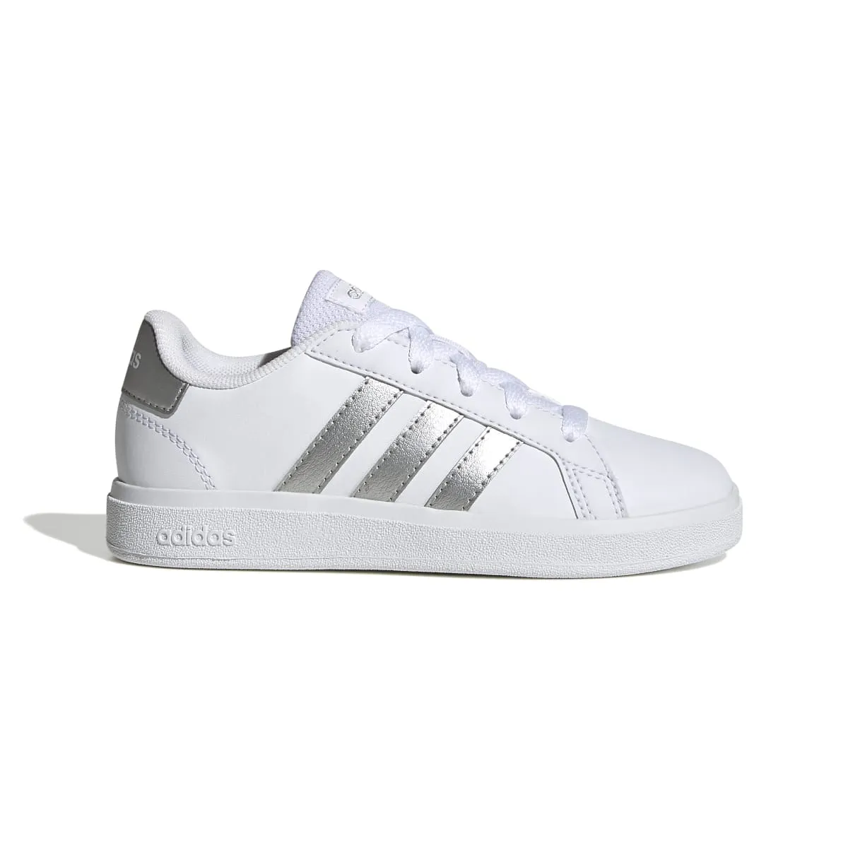 Sneakers bianche da ragazzo con strisce argento adidas Grand Court 2.0 K