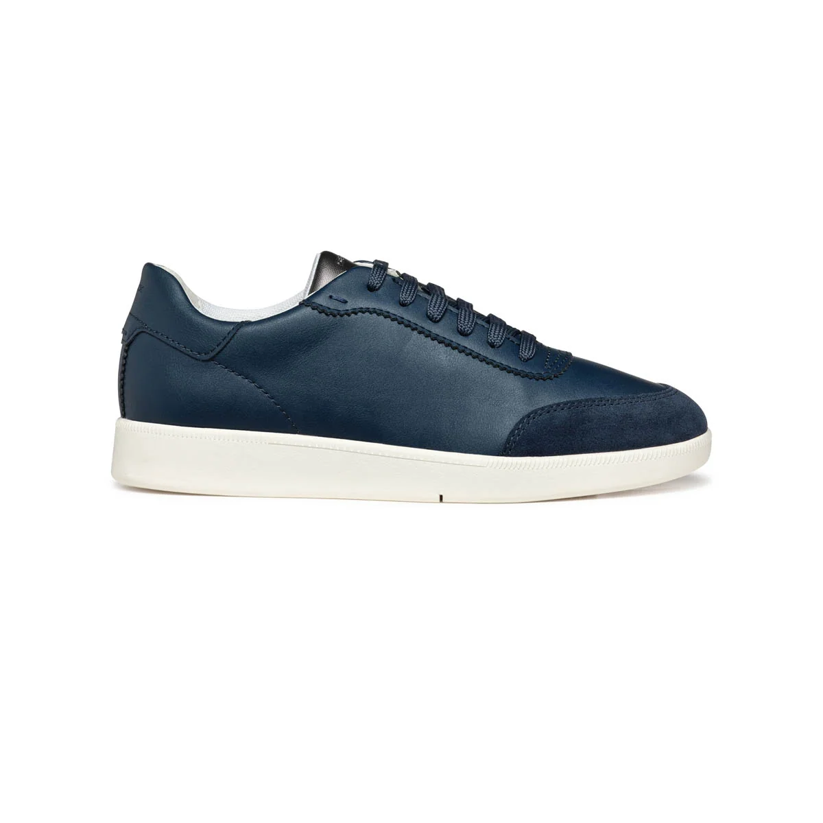 Sneakers blu da Donna con inserti effetto camoscio e suola traspirante Geox