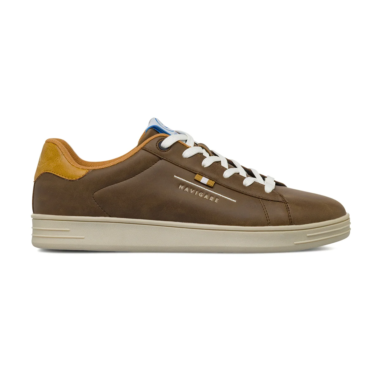 Sneakers marroni da Uomo con dettagli in contrasto Navigare
