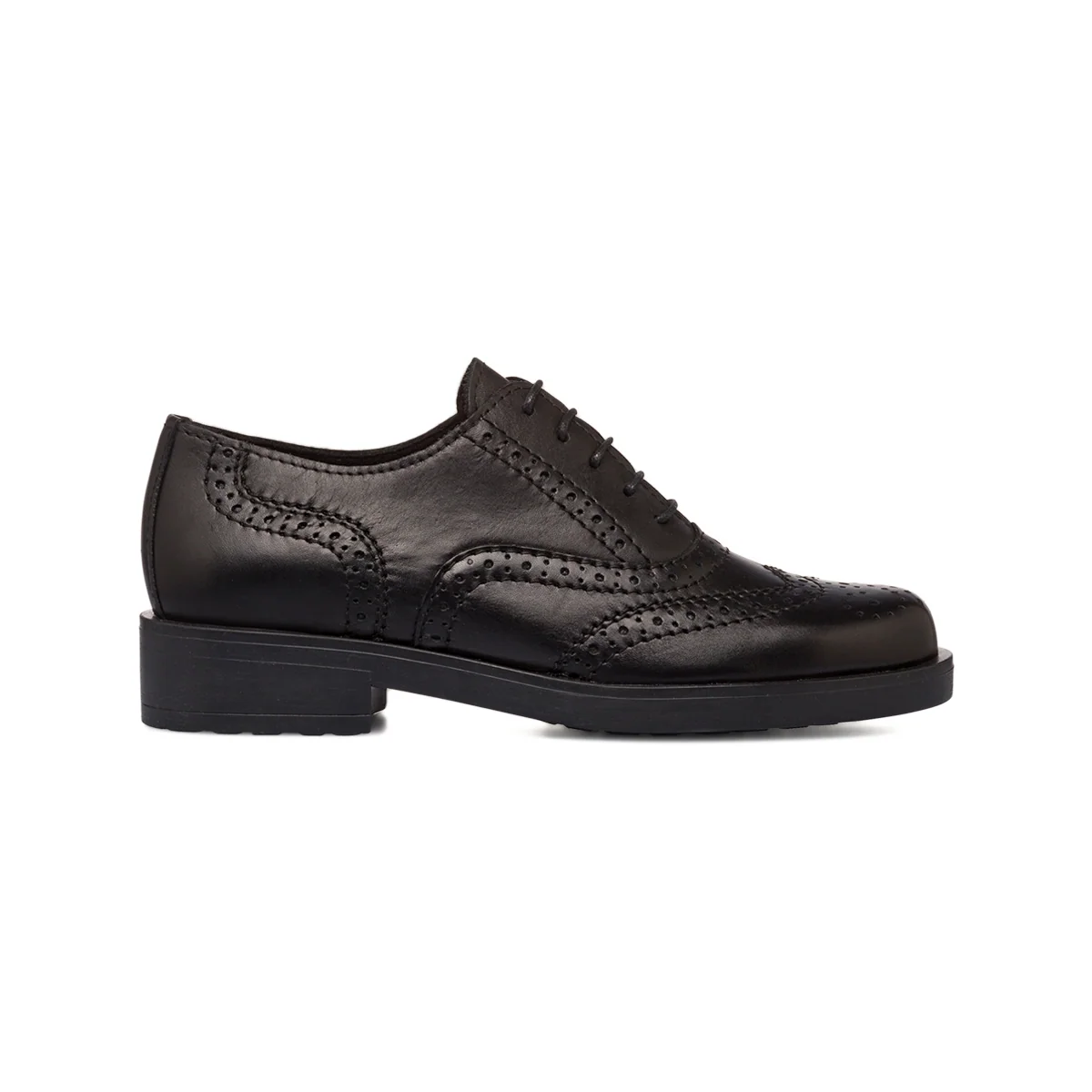 Stringate da donna nere in pelle con dettagli brogue e allacciatura oxford Primopiano