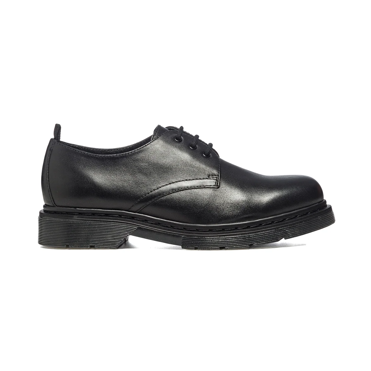 Stringate nere in pelle con allacciatura Derby Primopiano