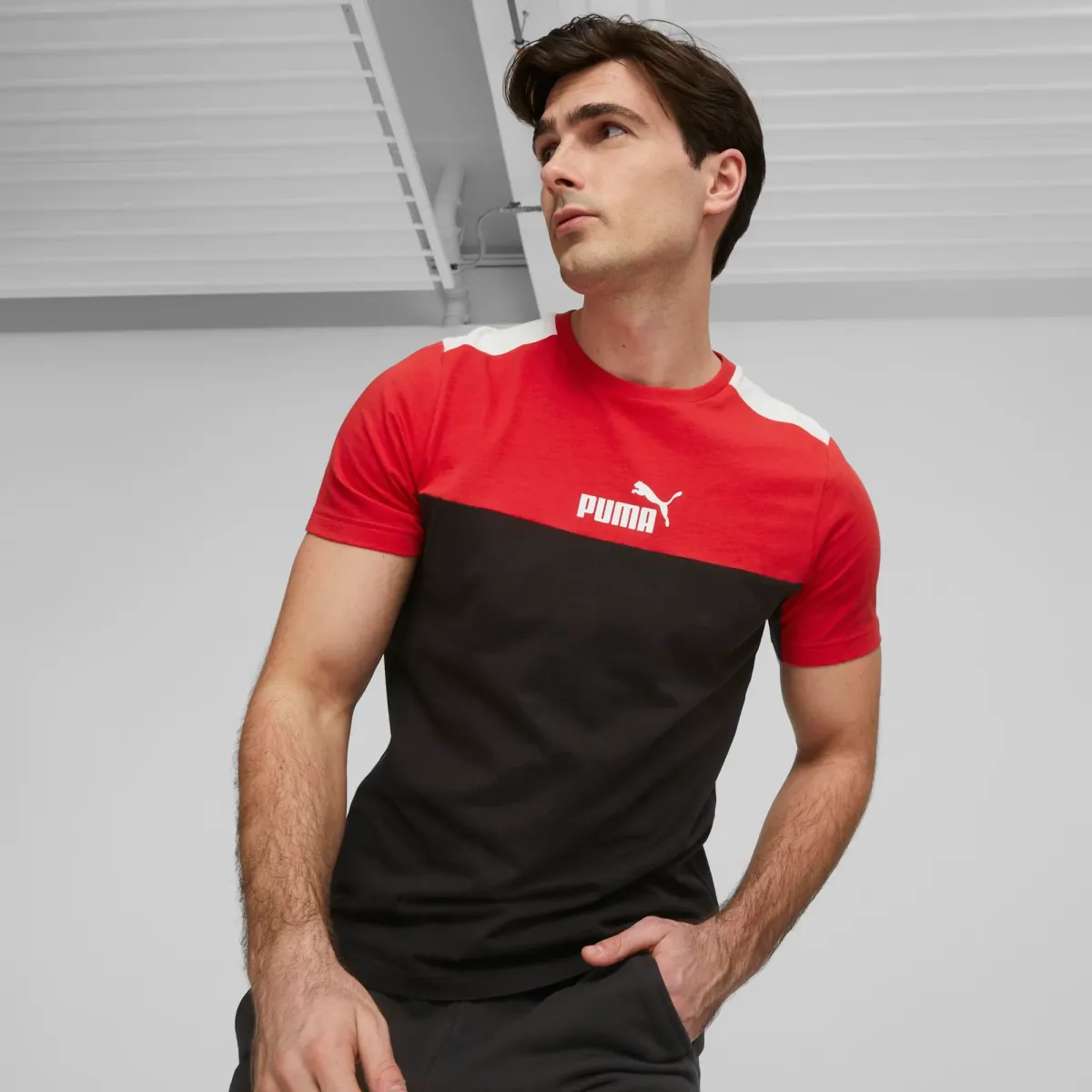 T-shirt nera e rossa da uomo Puma For All Time