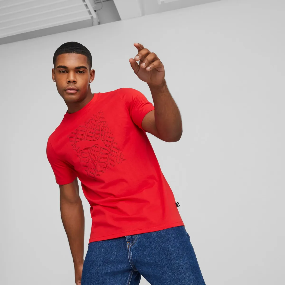 T-shirt rossa da uomo Puma Graphics Cat