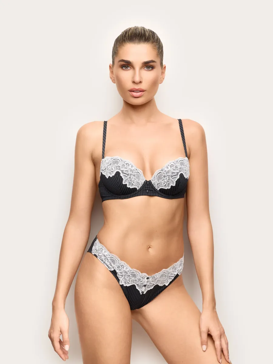 Brasiliana Lady Boss